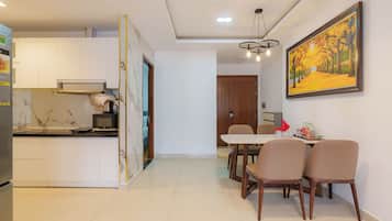 Grand Suite, 1 Bedroom, Club lounge access, City View