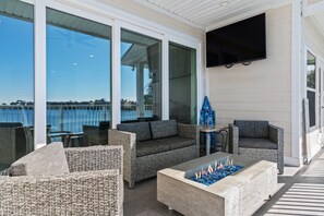 Casa, várias camas (Destin to Relax) | Terraço/pátio