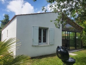 Exterior - House Saint Georges d'Oléron - very quiet location close to beaches (Saint-Georges-d'Oléron)