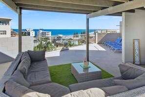 Terrace/patio - Oceanview Caloundra Apartment w/ Private Rooftop (Sunshine Coast)