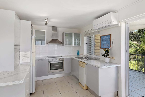 Private kitchen - Oceanview Caloundra Apartment w/ Private Rooftop (Sunshine Coast)
