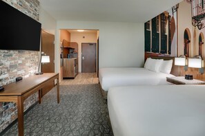 Premium bedding, desk, bed sheets - Drury Plaza Hotel Tampa Brandon (Tampa)