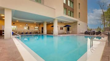 Utomhuspool