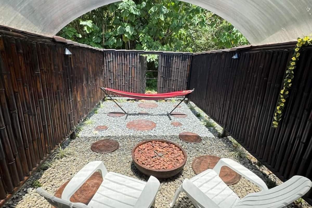 Deluxe Double Room, Balcony, City View | Champagne service