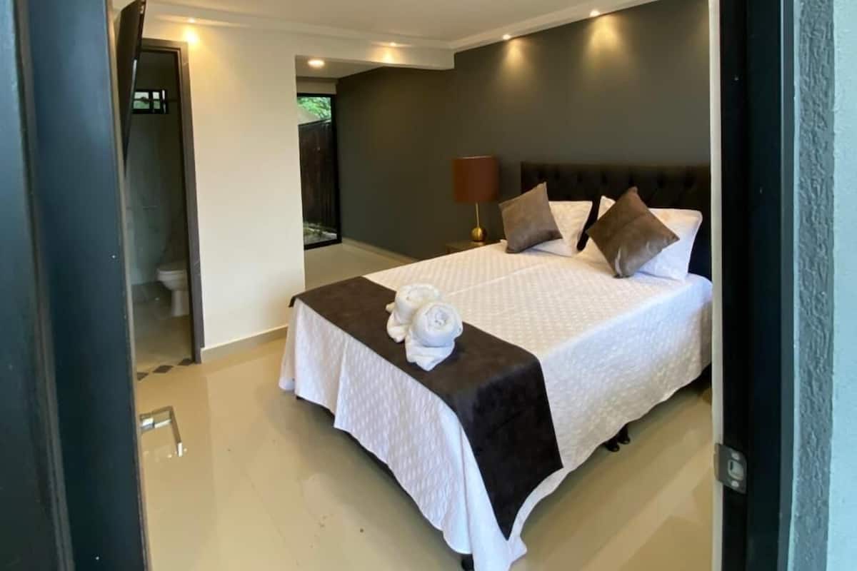 Deluxe Suite, Balcony, City View | Free WiFi