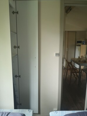 3 bedrooms - To rent mobil' home 6 persons in camping 4* AQUA VIVA in CARSAC-AILLAC 24200 (Carsac-Aillac.)