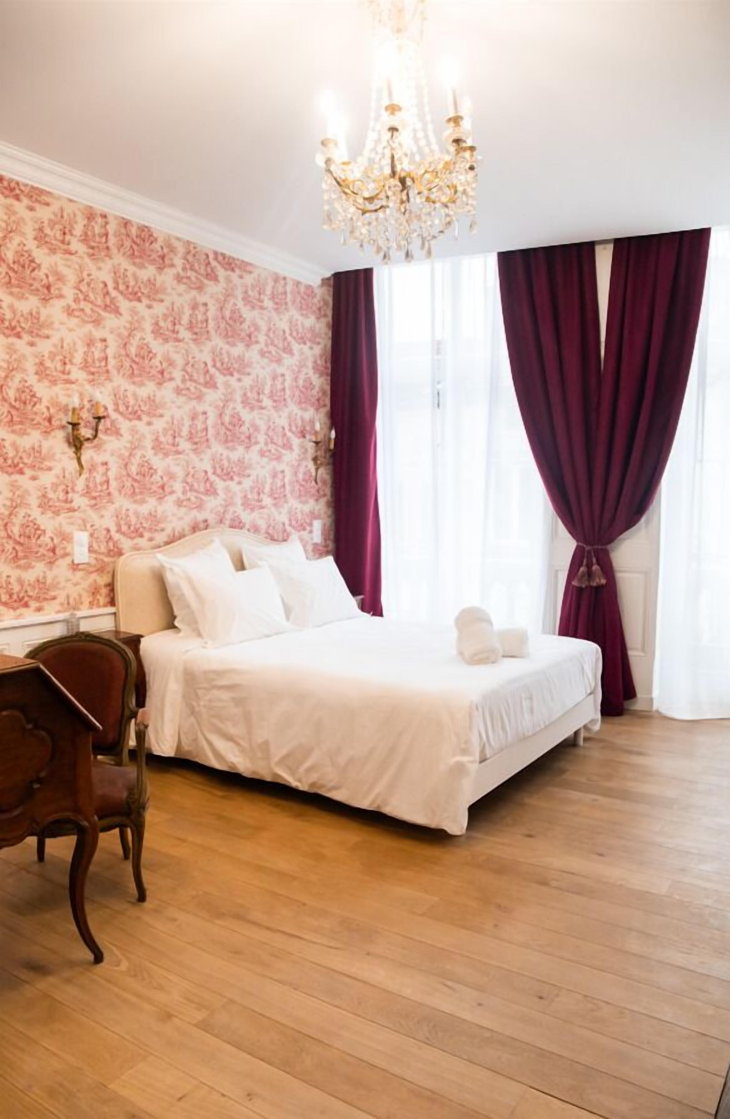 Traditional Double Room, City View | Desk, laptop workspace, blackout drapes, soundproofing