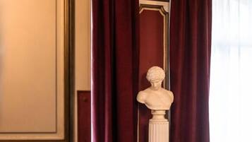 Chi tiết nội thất