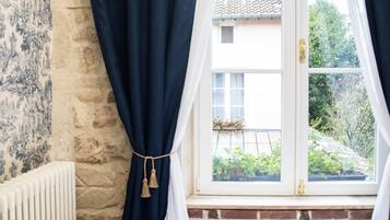 Traditional-Doppelzimmer, Blick auf den Innenhof