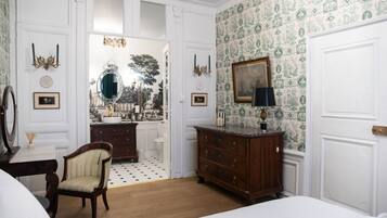 Traditional-Doppelzimmer, Blick auf den Innenhof