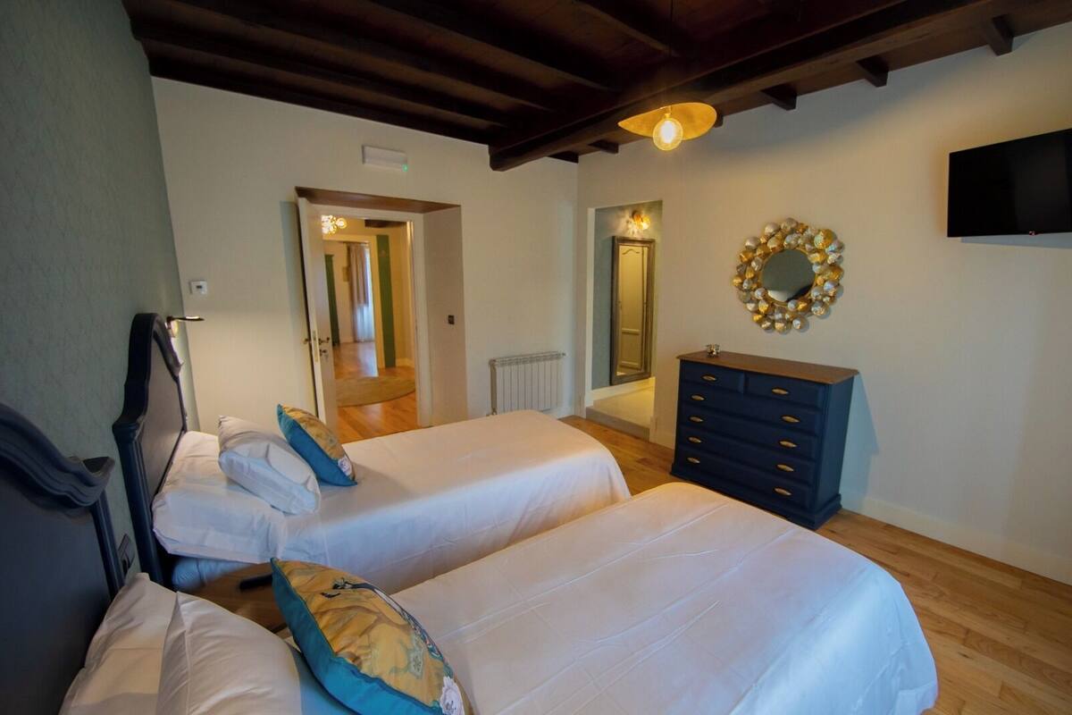 Standard Twin Room | WiFi (free)