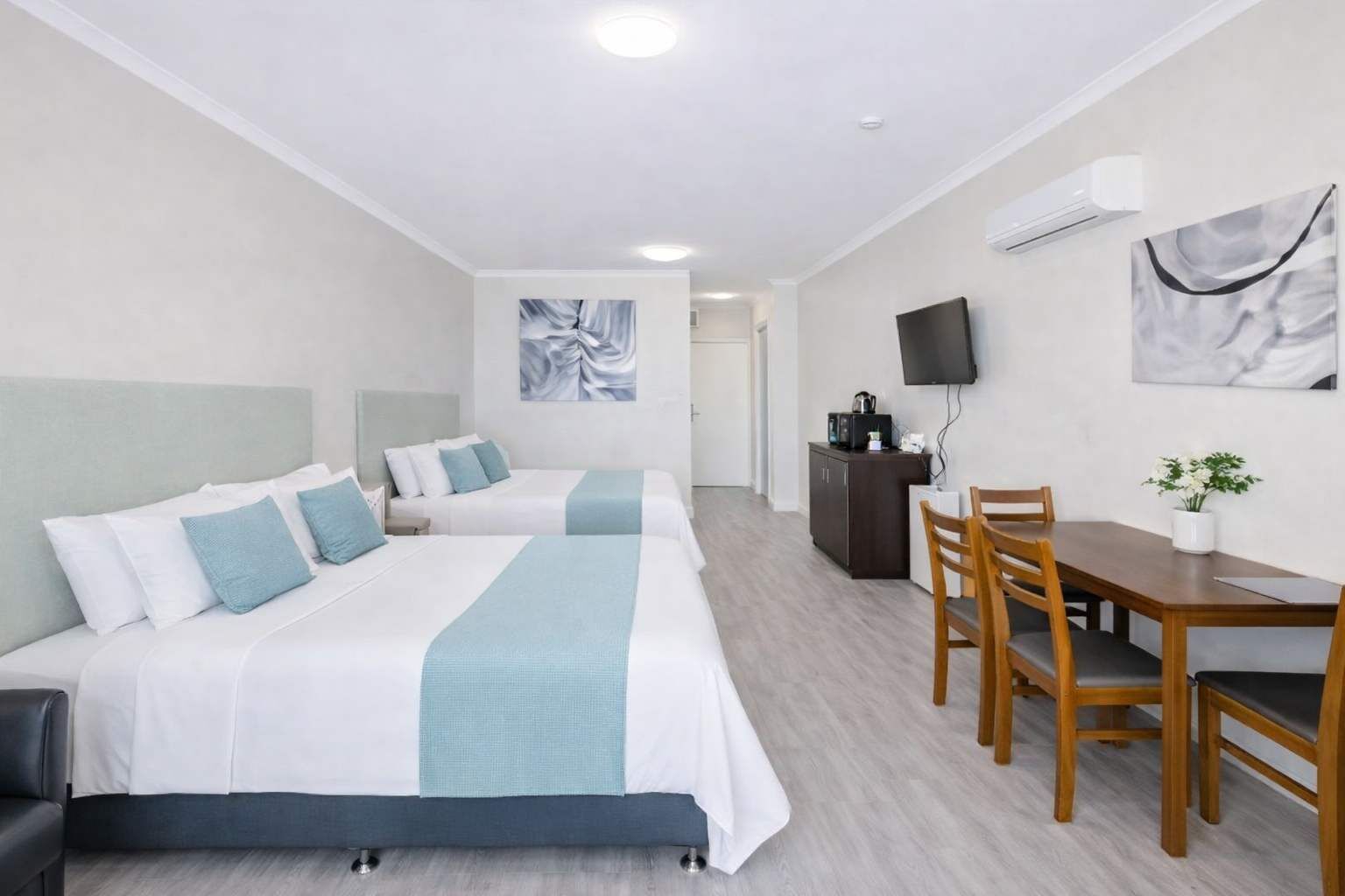 Desk, iron/ironing board, WiFi (free), bed sheets
