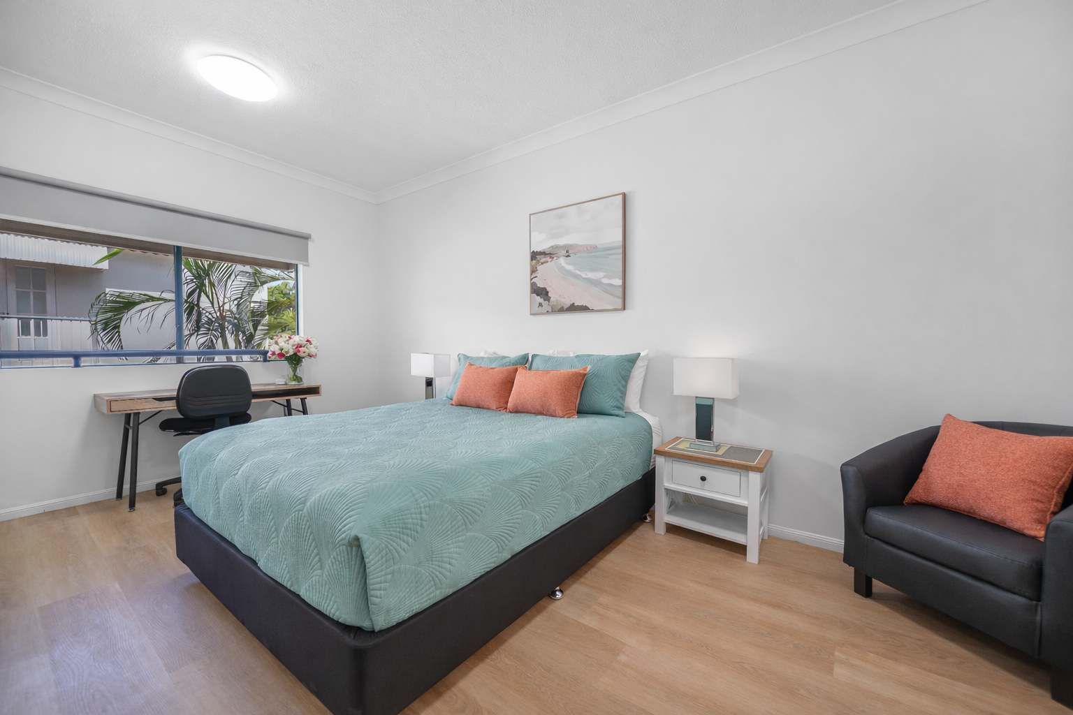 Schreibtisch, Bügeleisen/Bügelbrett, WLAN, Bettwäsche