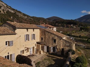 Exterior - Le Ventoux, gîte for 5 _ Lacets du Ventoux (Beaumont-du-Ventoux)