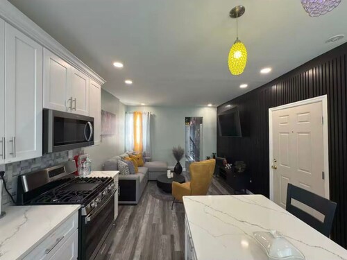 New York Themed Apartment - 4 Bed