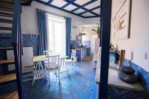Dining - To complete (Catania)