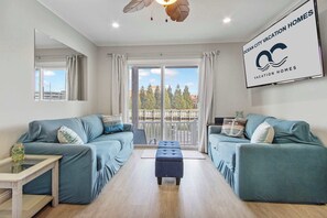 TV - 110A Newport Bay ,Deck Seating , Pool , WaterView (Ocean City)