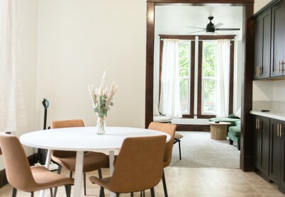 3BR Pet Friendly Stay Close to Hospitals & Airport