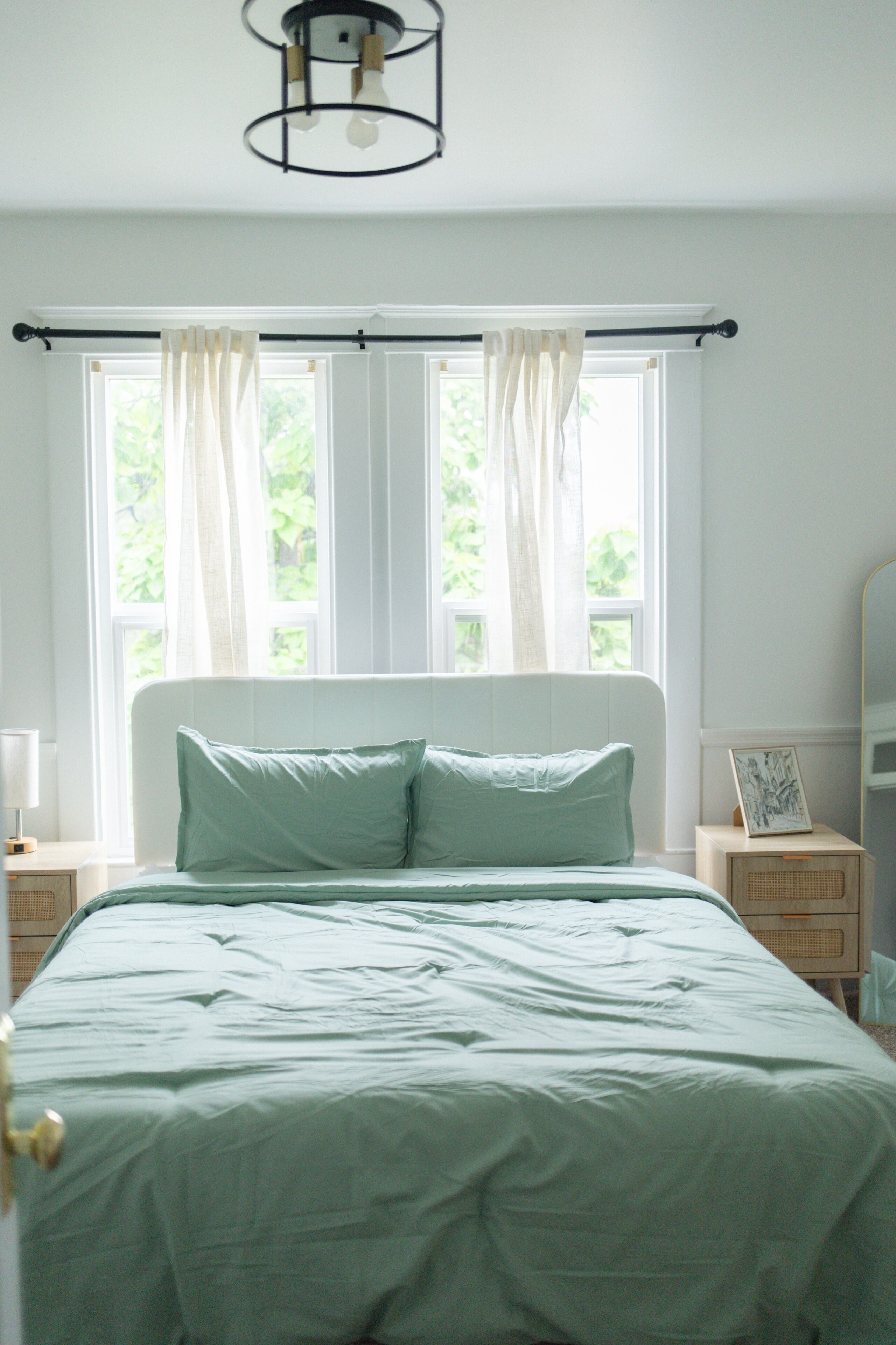 Bügeleisen/Bügelbrett, WLAN, Bettwäsche