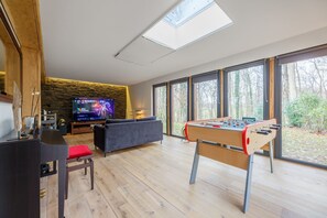 Spielezimmer