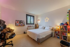 4 Schlafzimmer, kostenloses WLAN, Bettwäsche