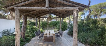 Casa Espartosa 2 in Chiclana with Private Pool, Terrace, and Wi-Fi