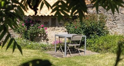 Quiet house with garden - ideal for a relaxing stay