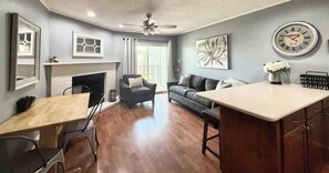Interior - River Front Condo Walking Distance to Downtown (New Braunfels)