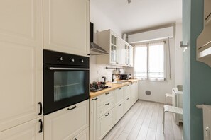 Refrigerador, microondas y lavavajillas 