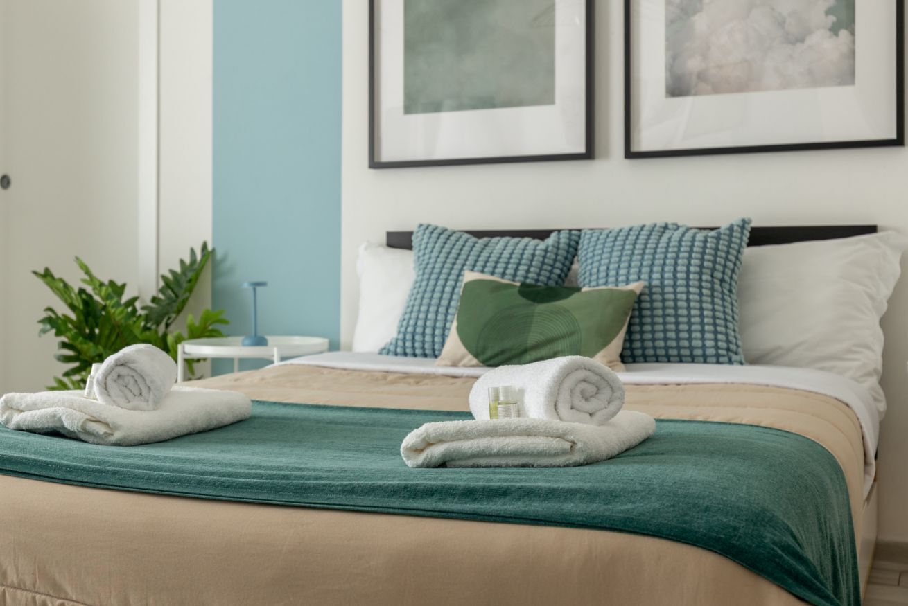 1 bedroom, iron/ironing board, travel crib