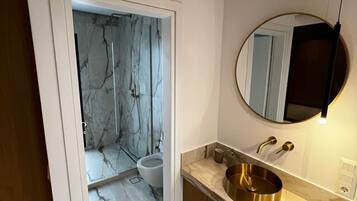 Free toiletries, hair dryer, towels, soap