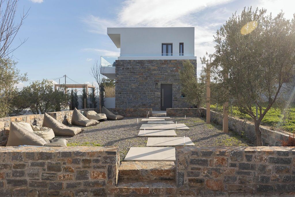 Majoituspaikan sisäänkäynti