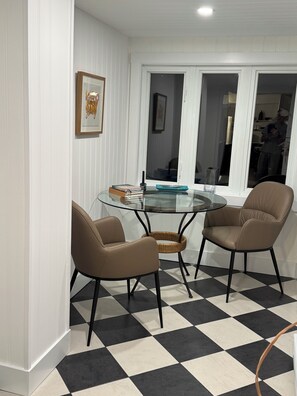 Dining - Seasons at Edgewater Beach House (Shediac Bridge)