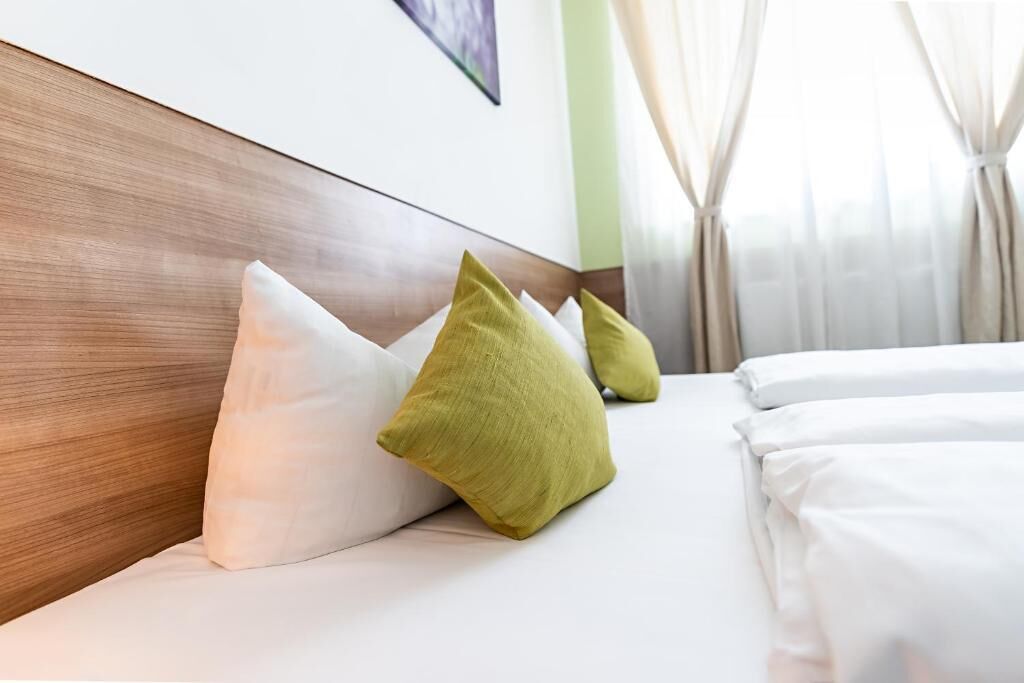 Studio apartment with kitchen | Desk, laptop workspace, free WiFi