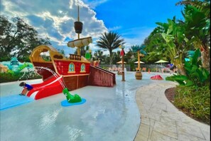 Children’s area - Resort-style Near Disney, Top Location, On-site Restaurant  (Davenport)
