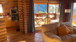 TV, fireplace - Holiday Home 'Chalet Near The 7 Laux Resort' with Mountain View and Wi-Fi (LAVAL EN BELLEDONNE)