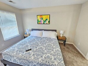 Fer et planche à repasser, Wi-Fi, draps fournis