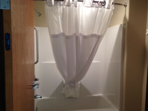 Chambre Double | Salle de bain