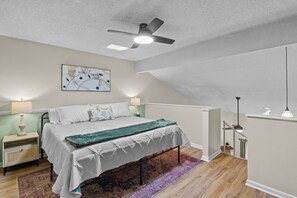 1 chambre, fer et planche à repasser, Wi-Fi, draps fournis