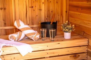 Sauna - Lux Cabin near Breck, Sauna, Hot Tub, Lounge & Bar, Pool & Shuffleboard, Pets (Fairplay)