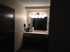 Bathroom - Logan Creek Inn (Randolph)