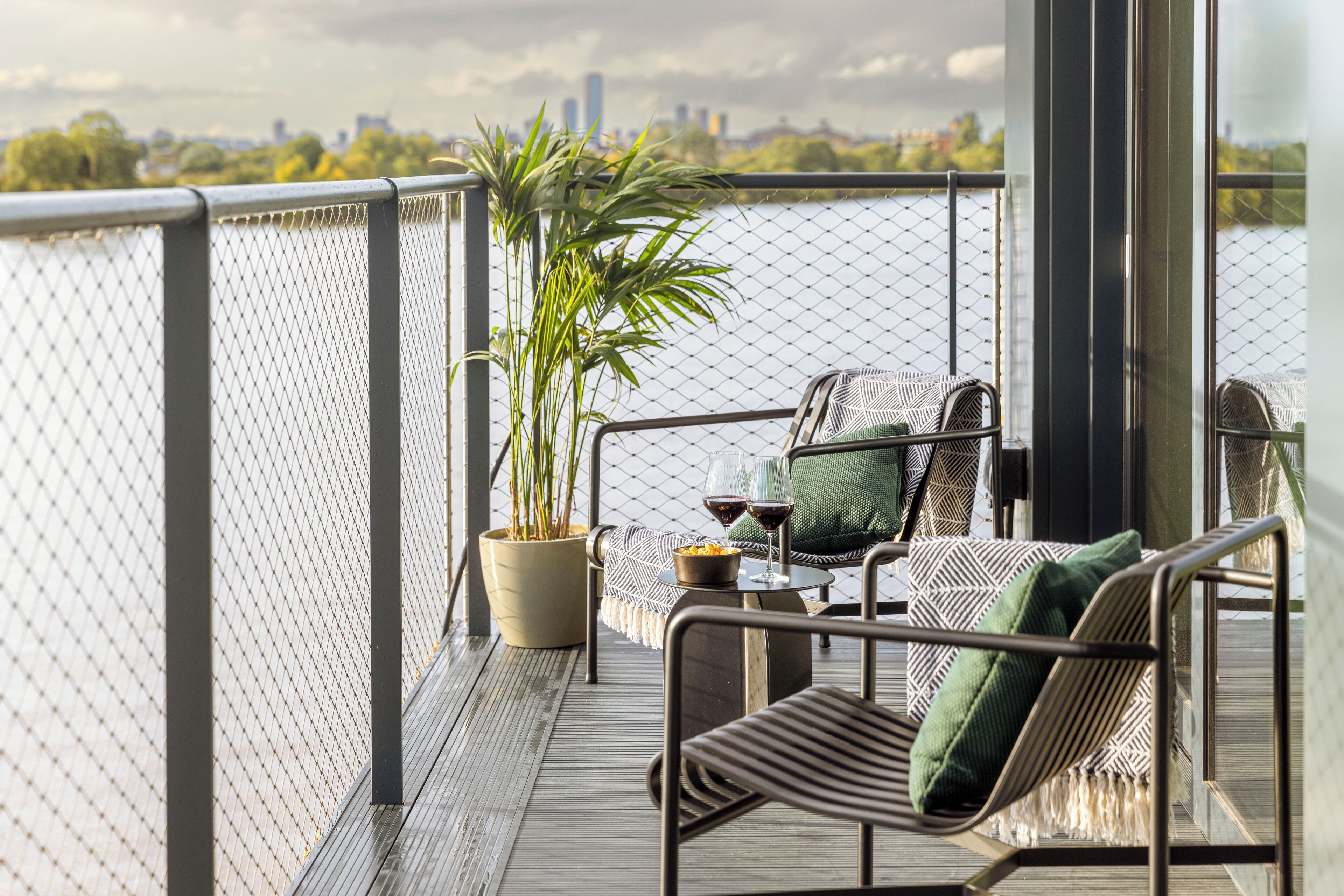 Junior Suite, Balcony, River View | Balcony