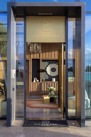 Exterior - Fulham Pier Hotel (London)