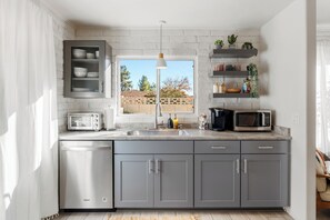 Microwave, oven, stovetop, dishwasher