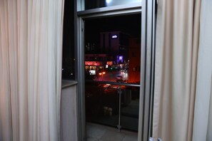 Standard Twin Room, City View - New Baku Hotel (Baku)