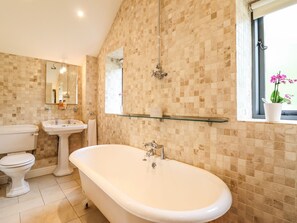 Shower - The Talkhouse Cottage (Caersws)