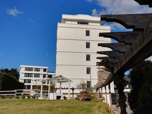 Property grounds - Hotel Miralvalle (San Pedro Sacatpéquez)