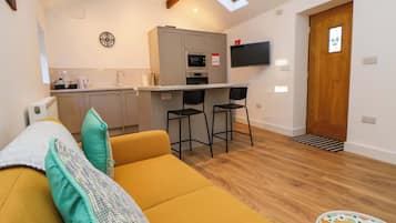 Cottage | Living area