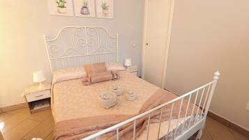 2 Schlafzimmer, Bügeleisen/Bügelbrett, WLAN, Bettwäsche