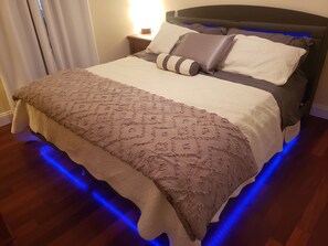 1 makuuhuone, silitysrauta/-lauta, ilmainen Wi-Fi, vuodevaatteet